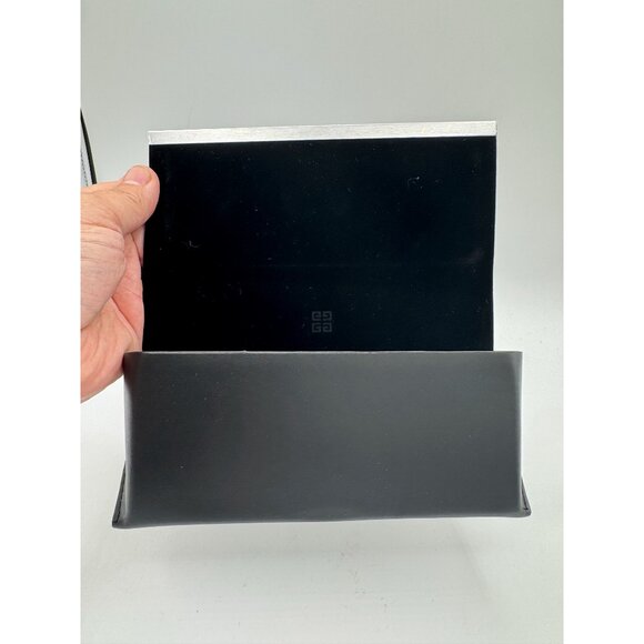 Givenchy Black Sun Glasses Case - Picture 3 of 4